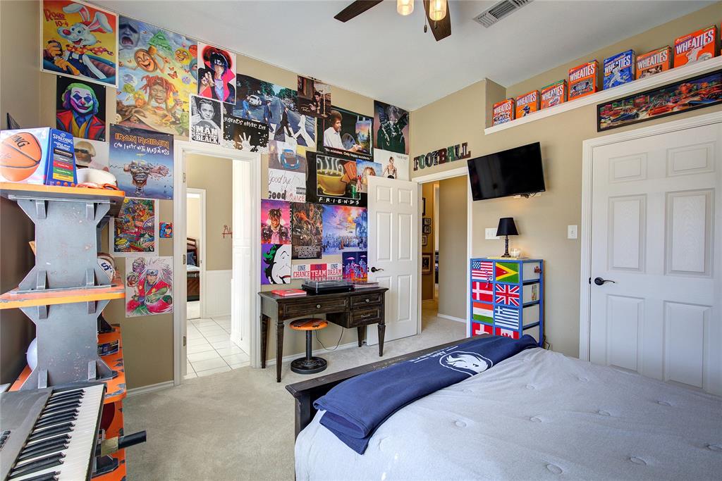 1079 Country Club Road - Photo 34