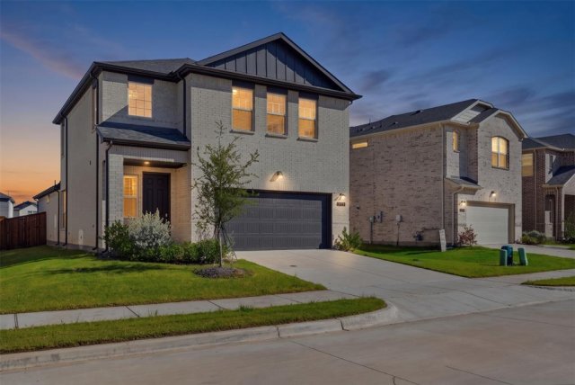 3125 Lucia Way