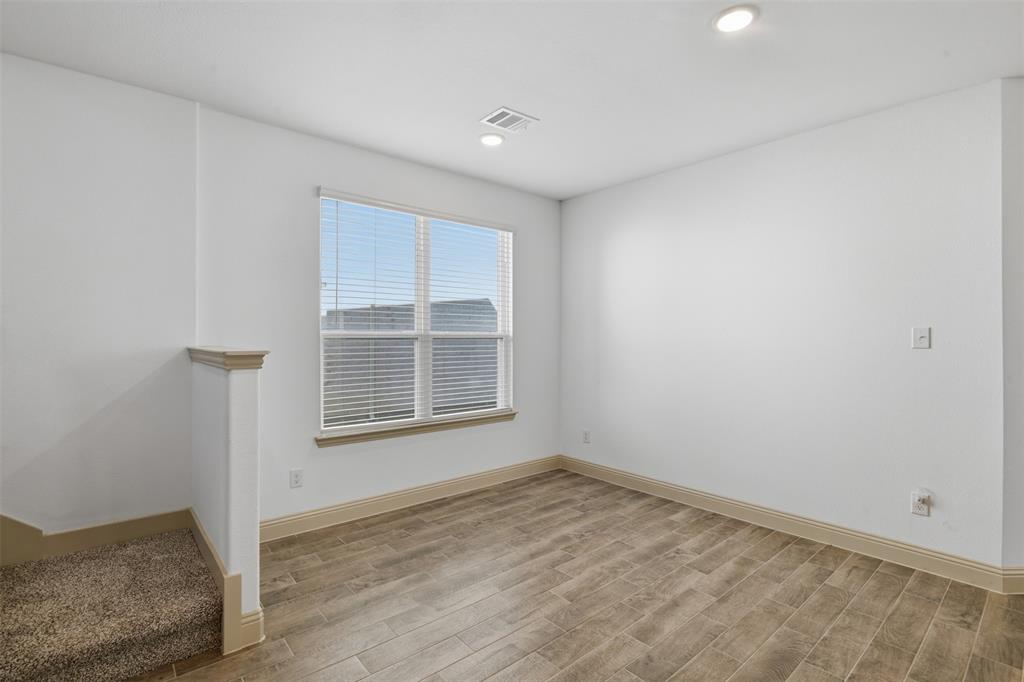 3125 Lucia Way - Photo 28