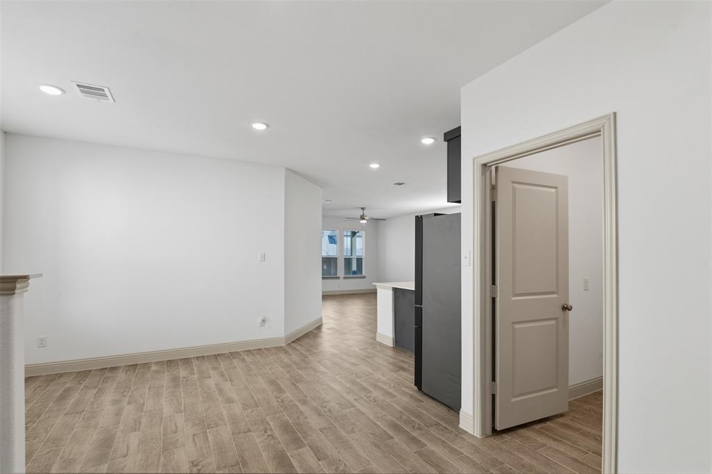 3125 Lucia Way - Photo 30