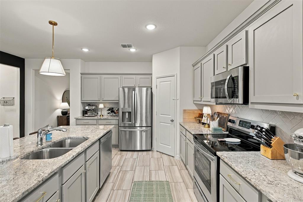 10501 Alpine Meadow Lane - Photo 12