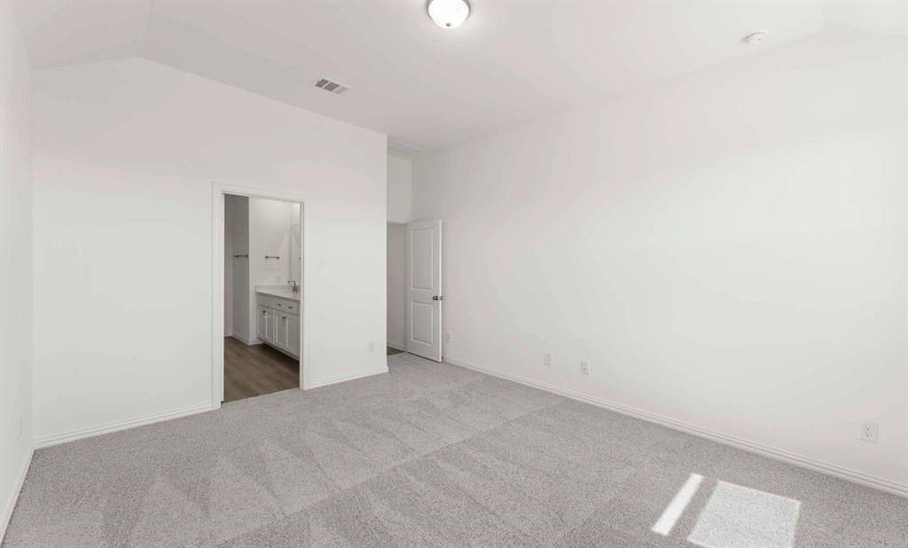 705 Columbus Circle - Photo 21