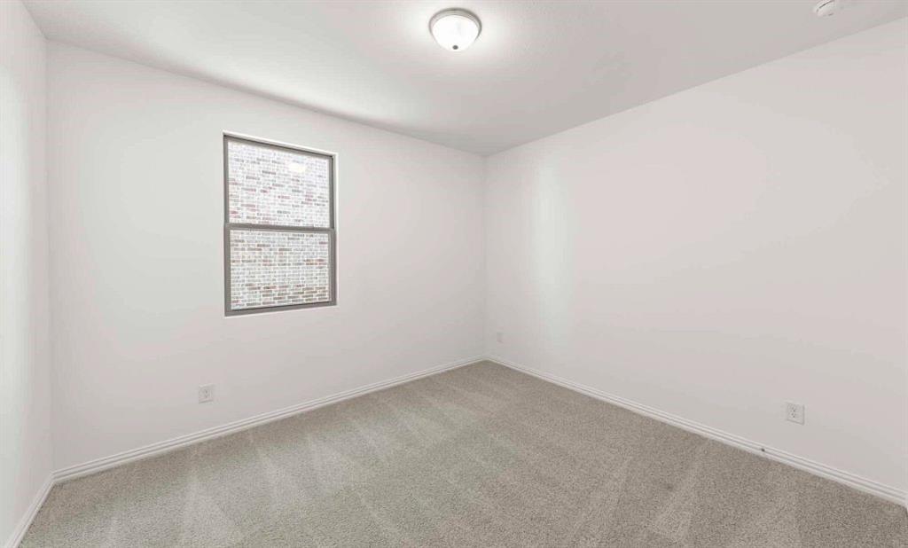705 Columbus Circle - Photo 9