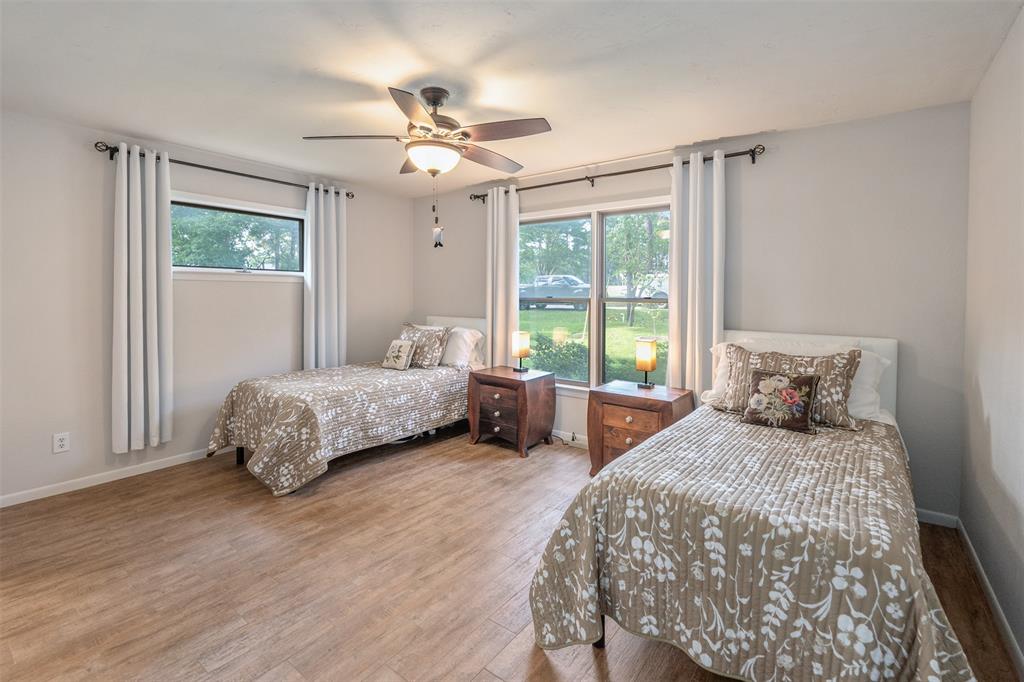 205 Shoreline Drive - Photo 18