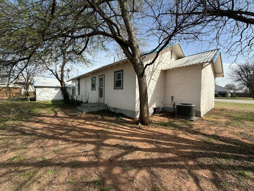 410 W Reiman Street - Photo 16