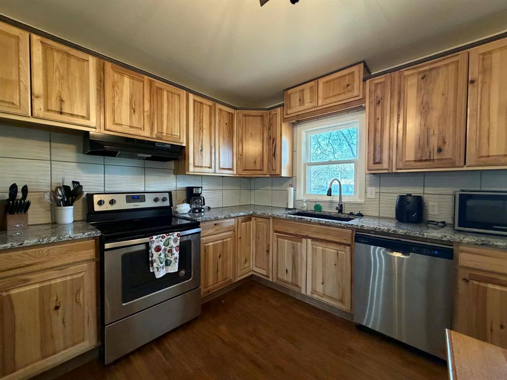 410 W Reiman Street - Photo 8