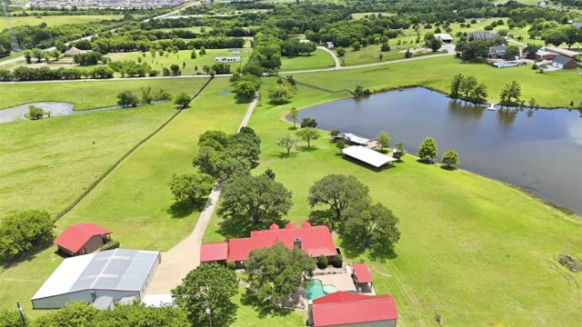 13914 Overlook Lane