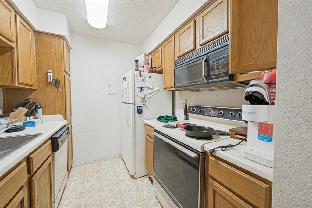 3209 Donnelly Circle - Photo 5