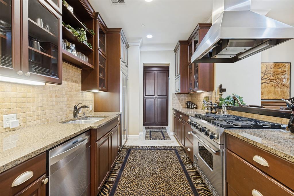 2828 Hood Street - Photo 9