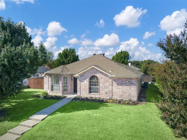 1302 Vail Lane