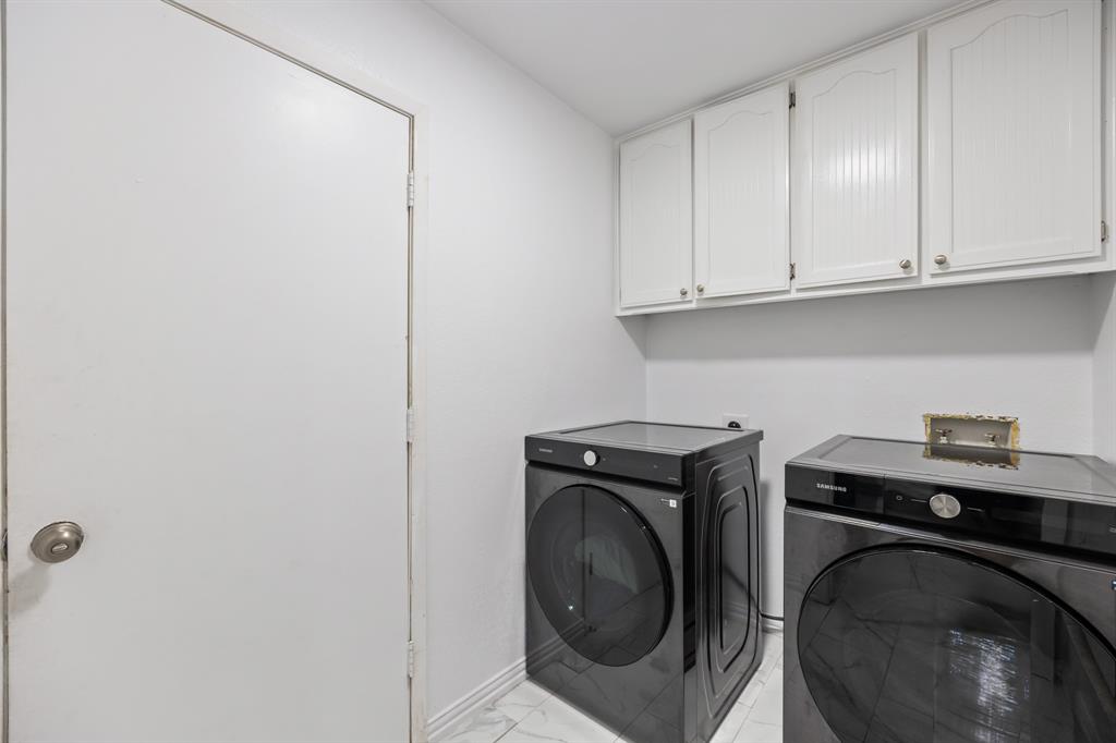 726 Danvers Lane - Photo 12