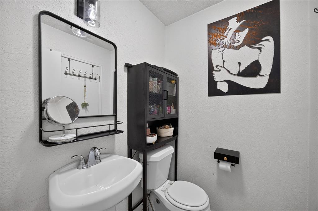 2705 Solar Court - Photo 18