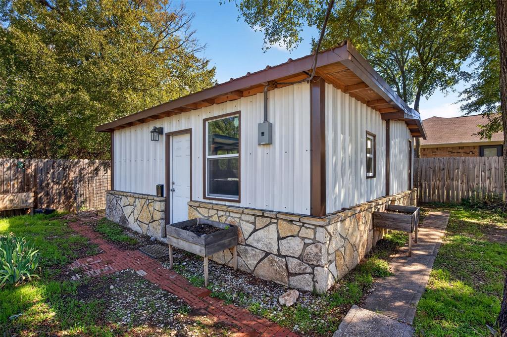 2705 Solar Court - Photo 31