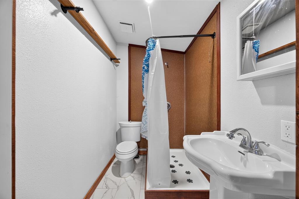 2705 Solar Court - Photo 33