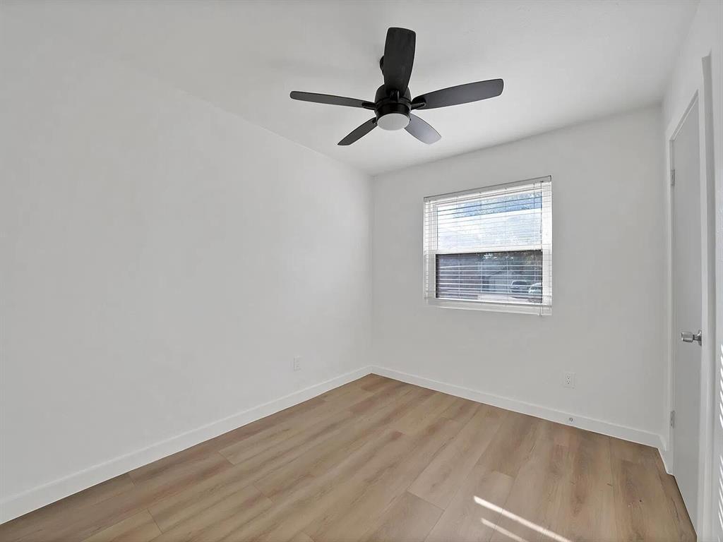 813 Panay Way Drive - Photo 22