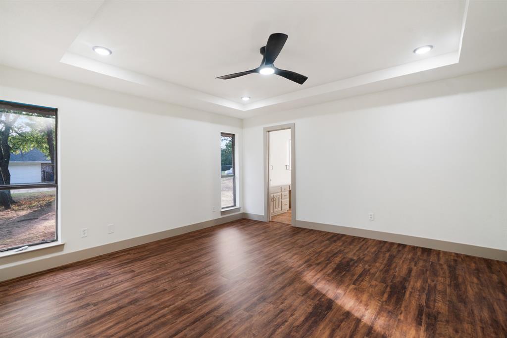 3820 Lakeshore Drive - Photo 12