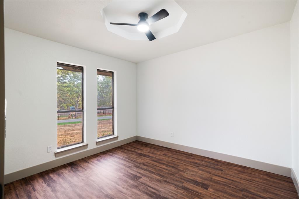 3820 Lakeshore Drive - Photo 19