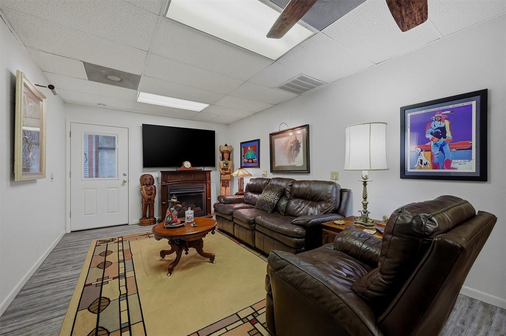 1518 S Austin Street - Photo 3