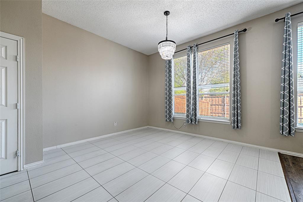 838 Dalmalley Lane - Photo 18