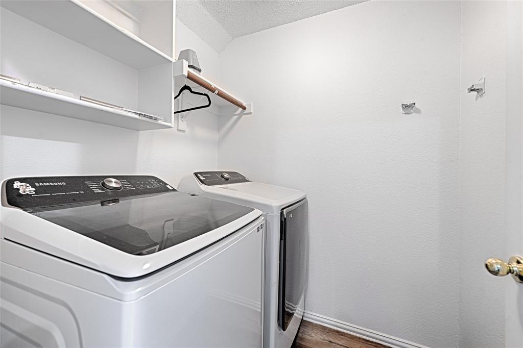 838 Dalmalley Lane - Photo 6