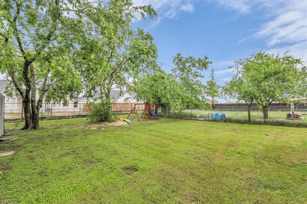 408 Little Avenue - Photo 24