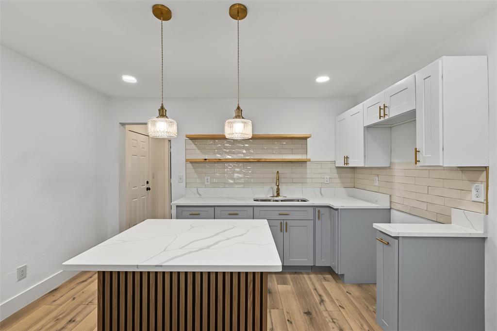 3805 Burton - Photo 3