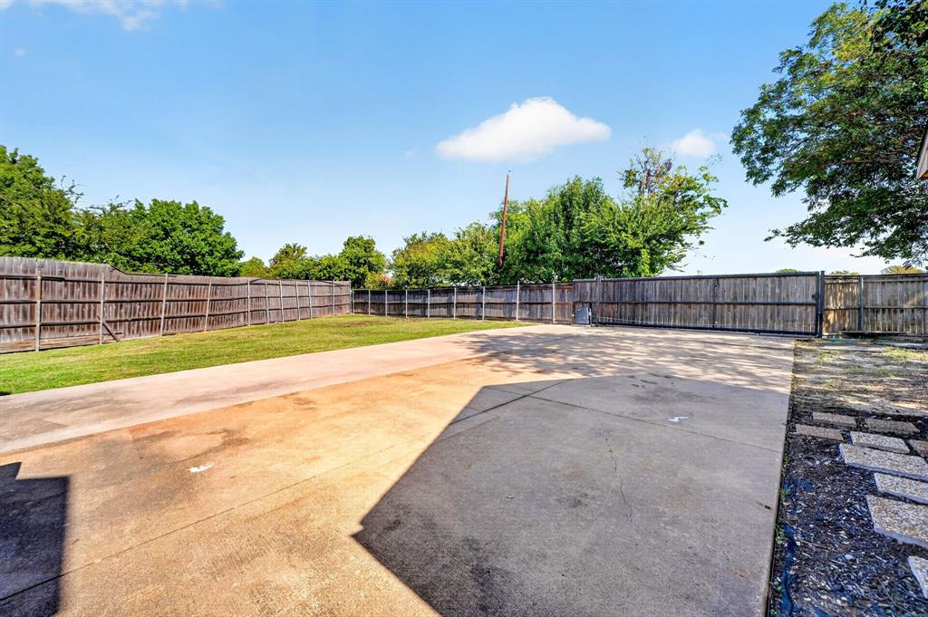 4009 Tradewind Circle - Photo 27
