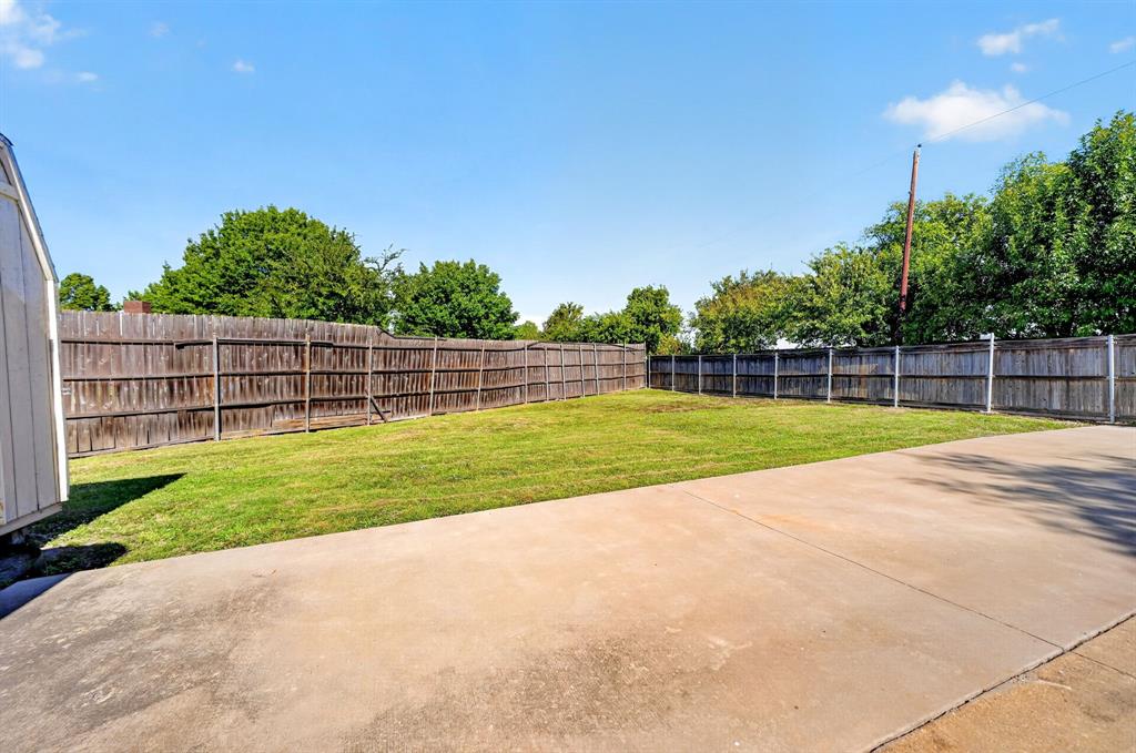 4009 Tradewind Circle - Photo 33