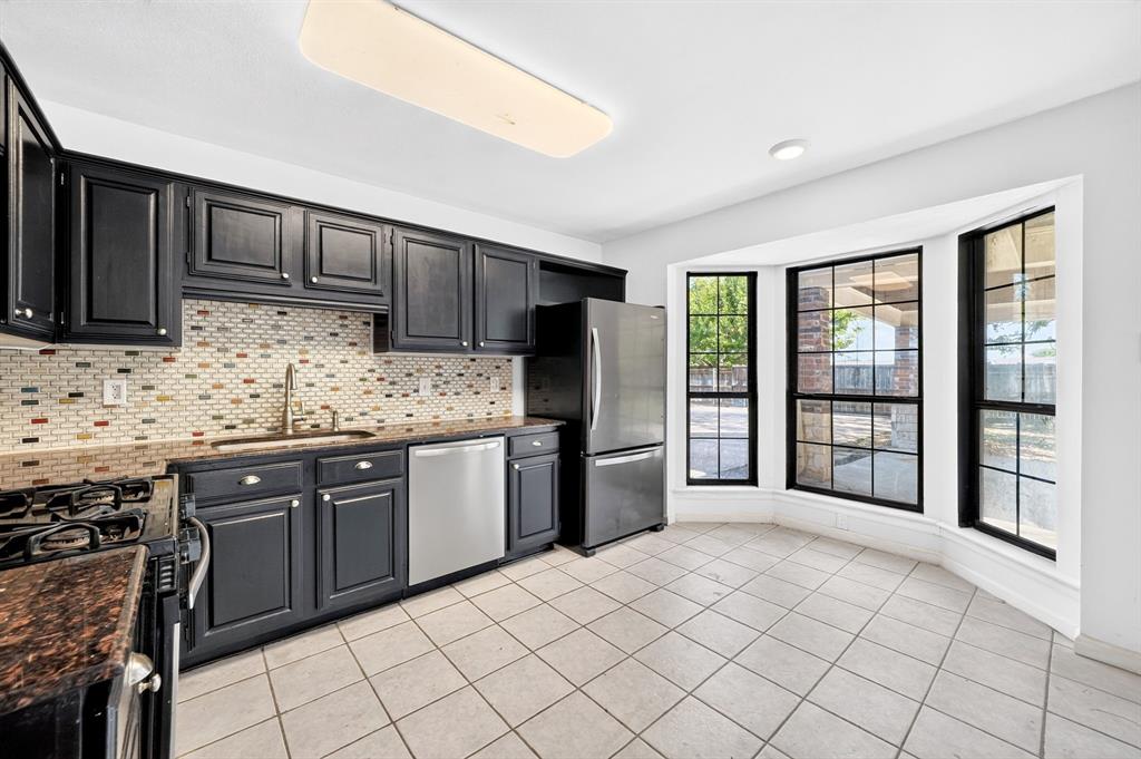4009 Tradewind Circle - Photo 7