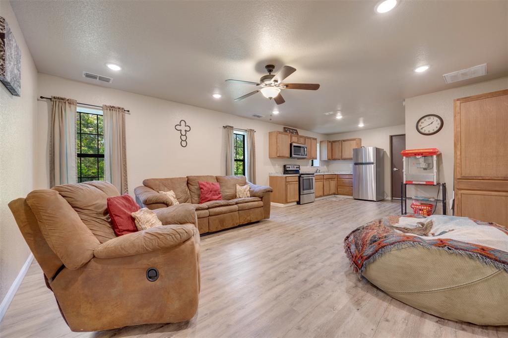 10517 County Road 4101 - Photo 38