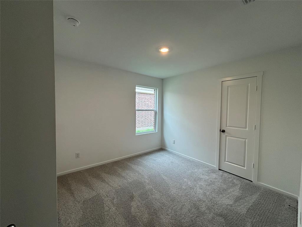 5300 Parkdale Drive - Photo 6