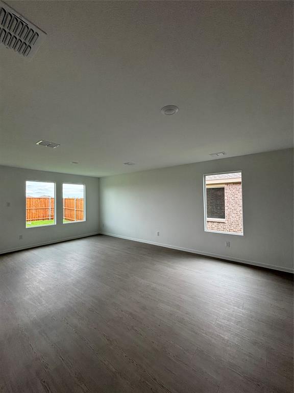 5300 Parkdale Drive - Photo 7