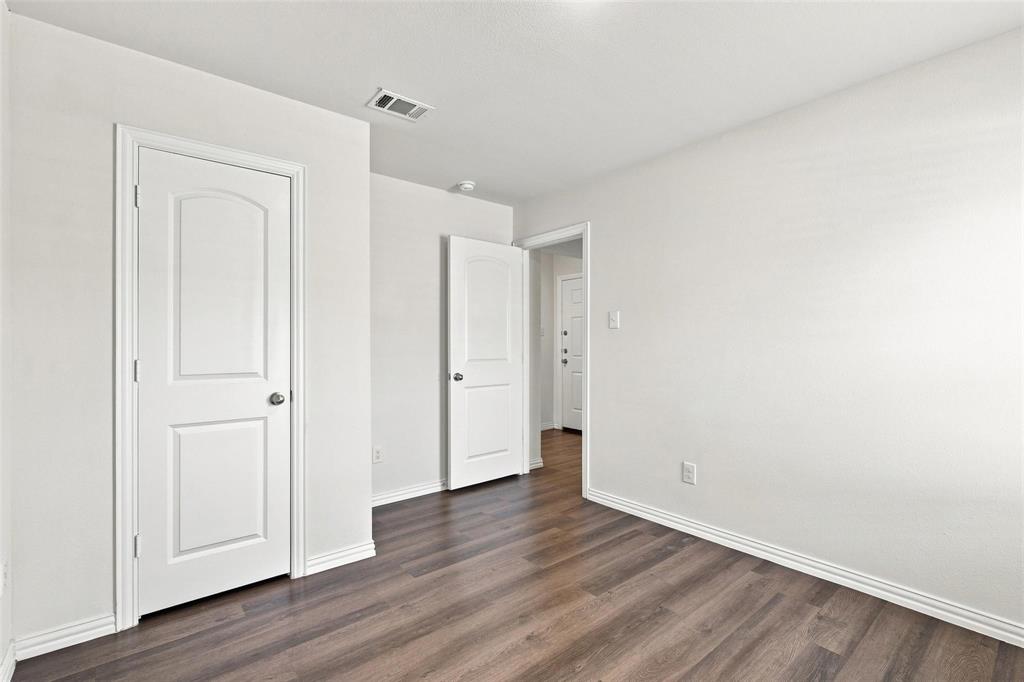 413 E Hull Street - Photo 11