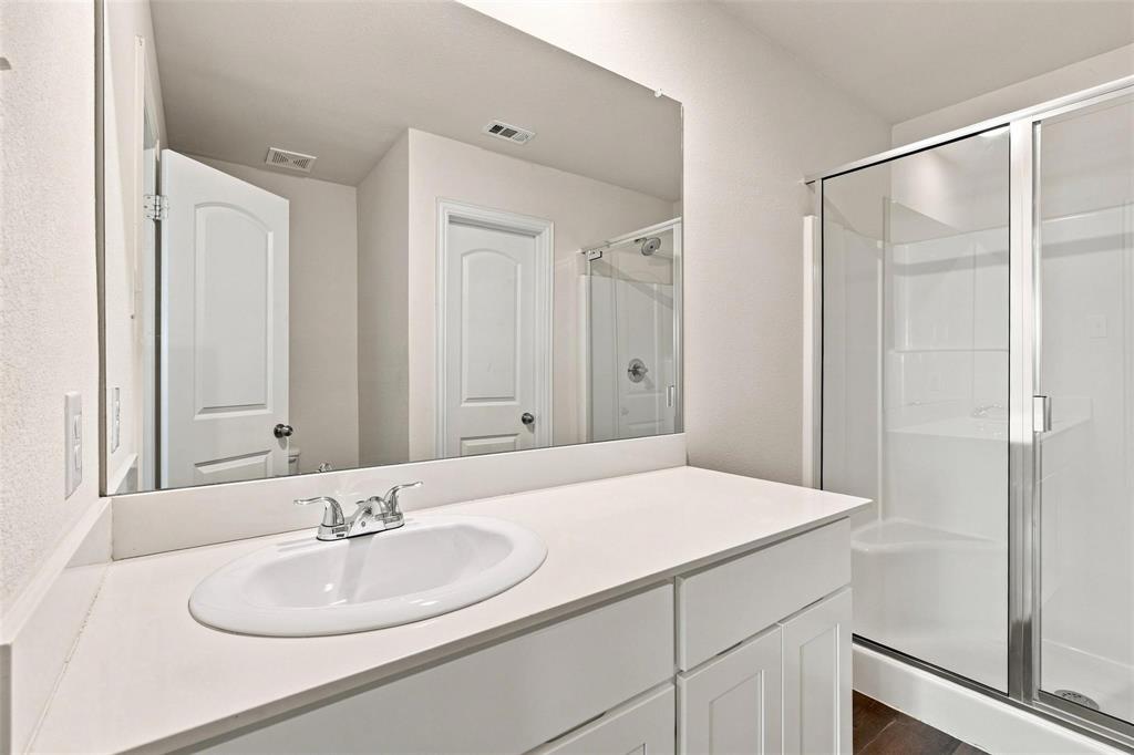 413 E Hull Street - Photo 12