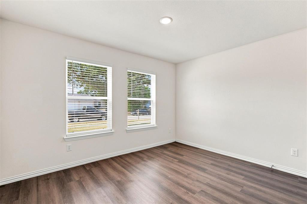 413 E Hull Street - Photo 9
