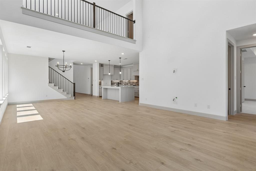 5355 Roselyn Way - Photo 10