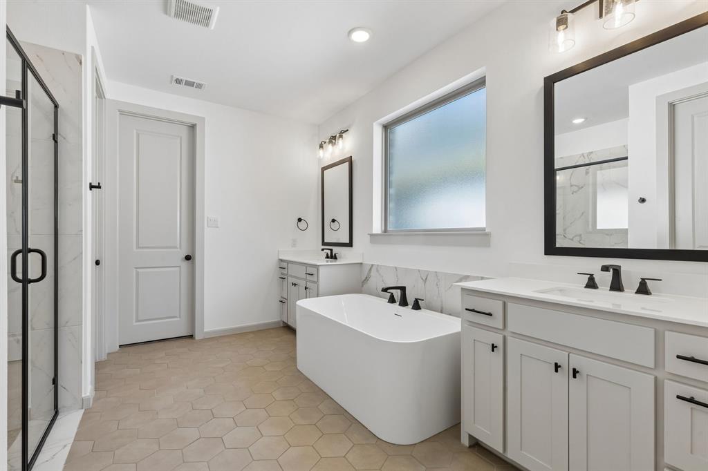 5355 Roselyn Way - Photo 12