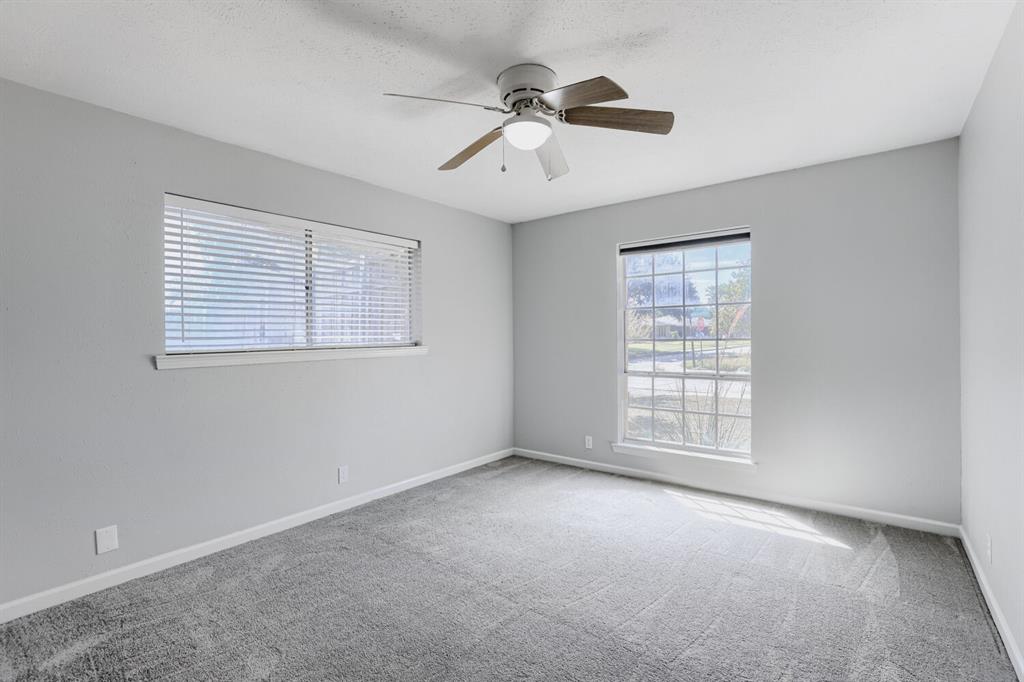 701 Knollridge Drive - Photo 18