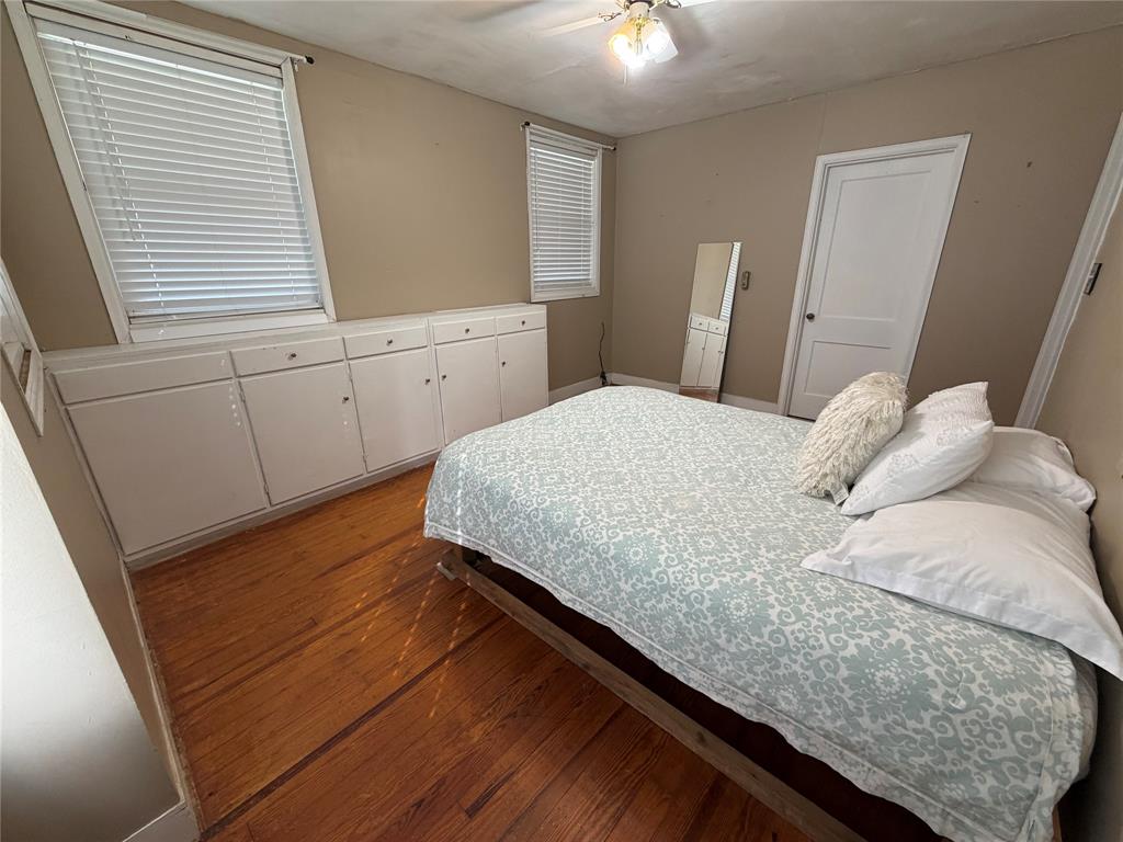 400 N River Street - Photo 11