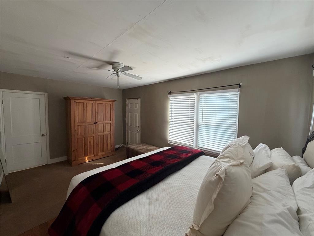 400 N River Street - Photo 14