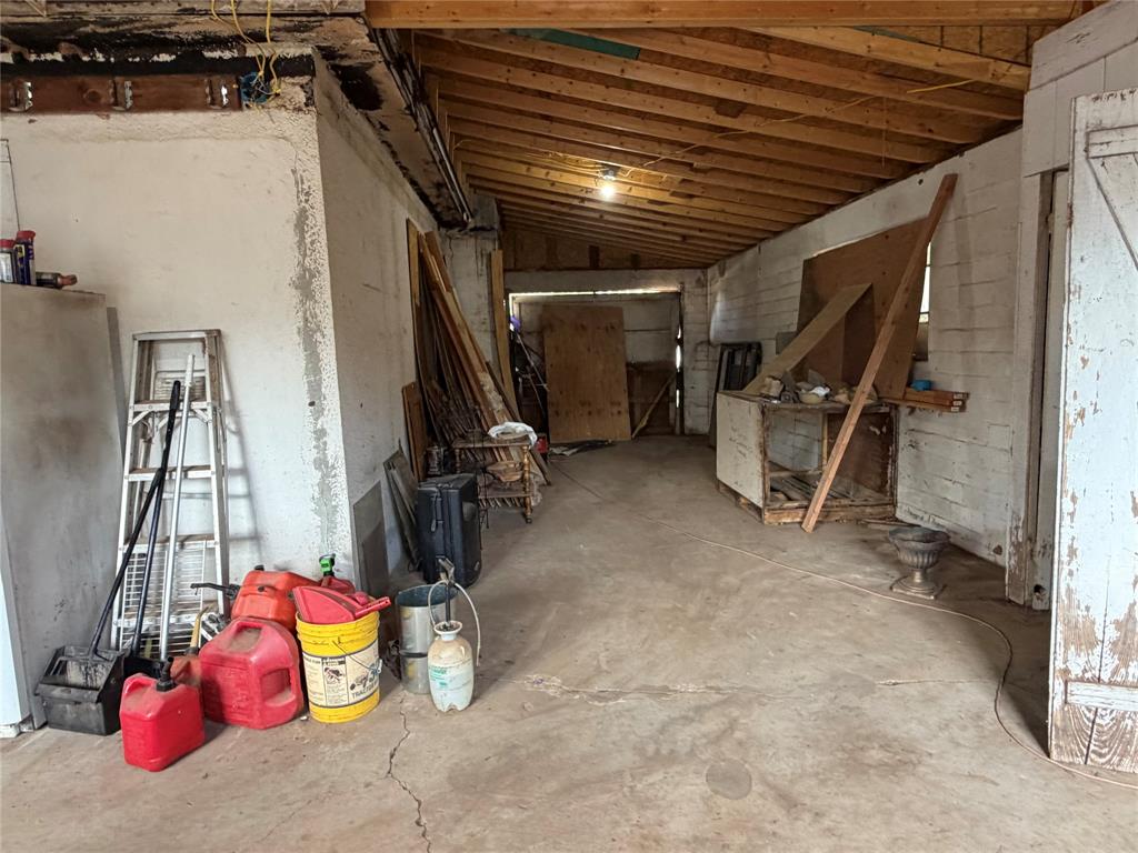 400 N River Street - Photo 17