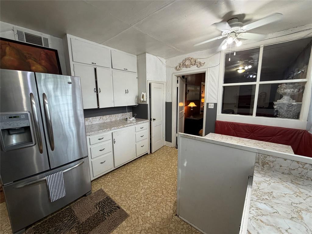 400 N River Street - Photo 9