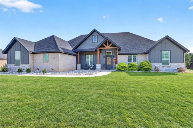 1074 Knoxmiller Court