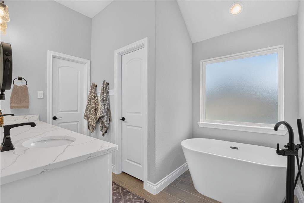1074 Knoxmiller Court - Photo 24