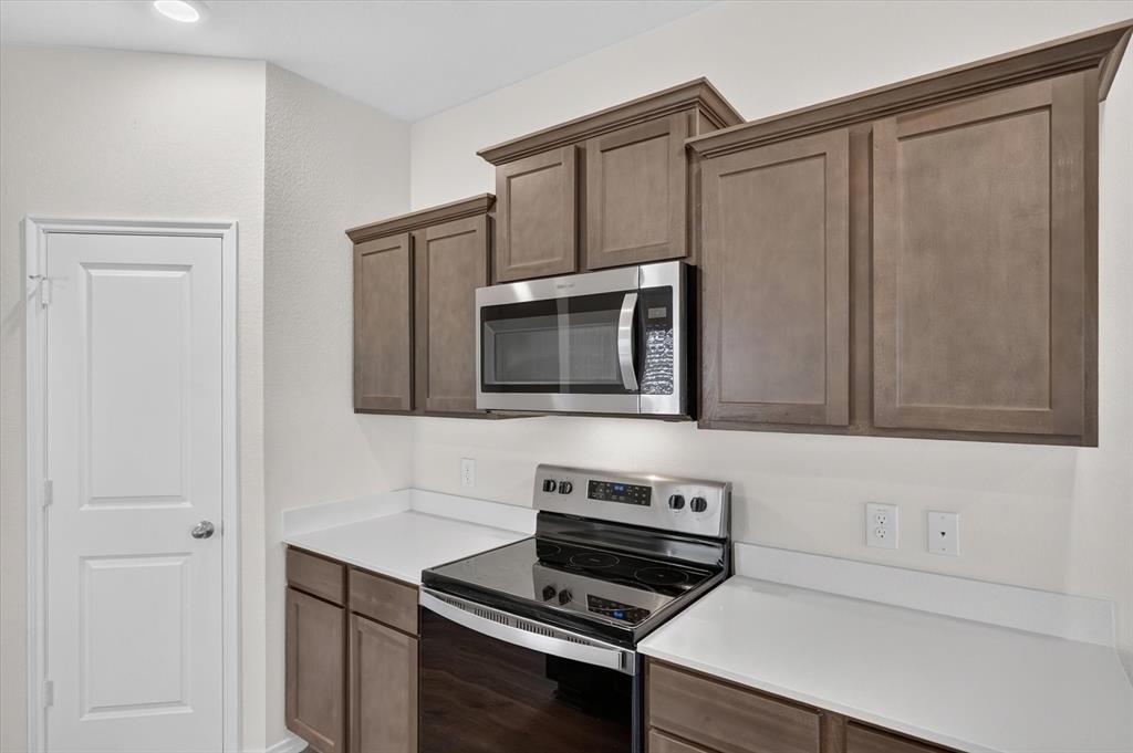 1904 Bailer Way - Photo 11