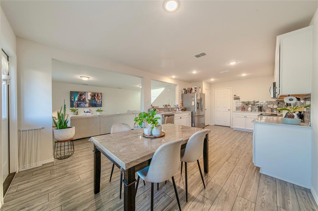 1433 Lumberton Drive - Photo 5