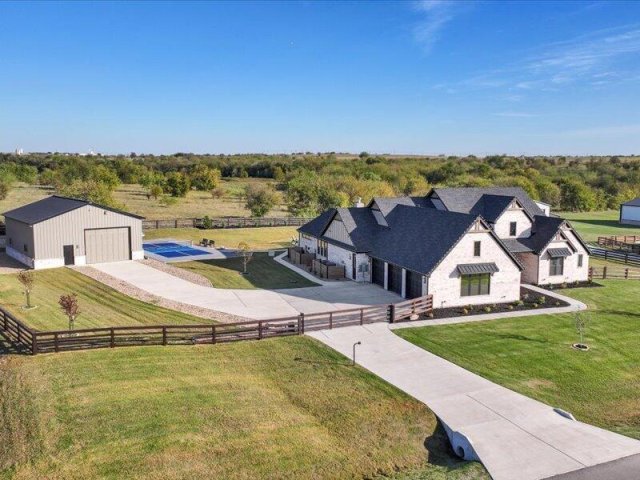 4318 Sandstrom Way