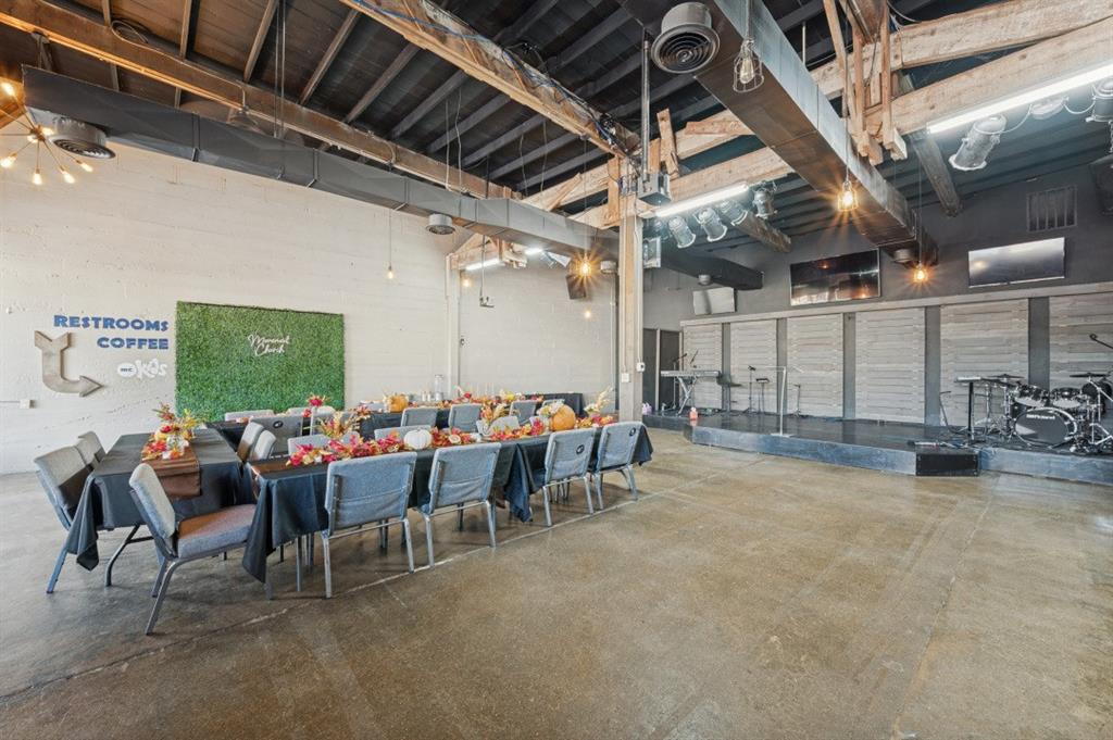 310 W Walnut Street - Photo 4