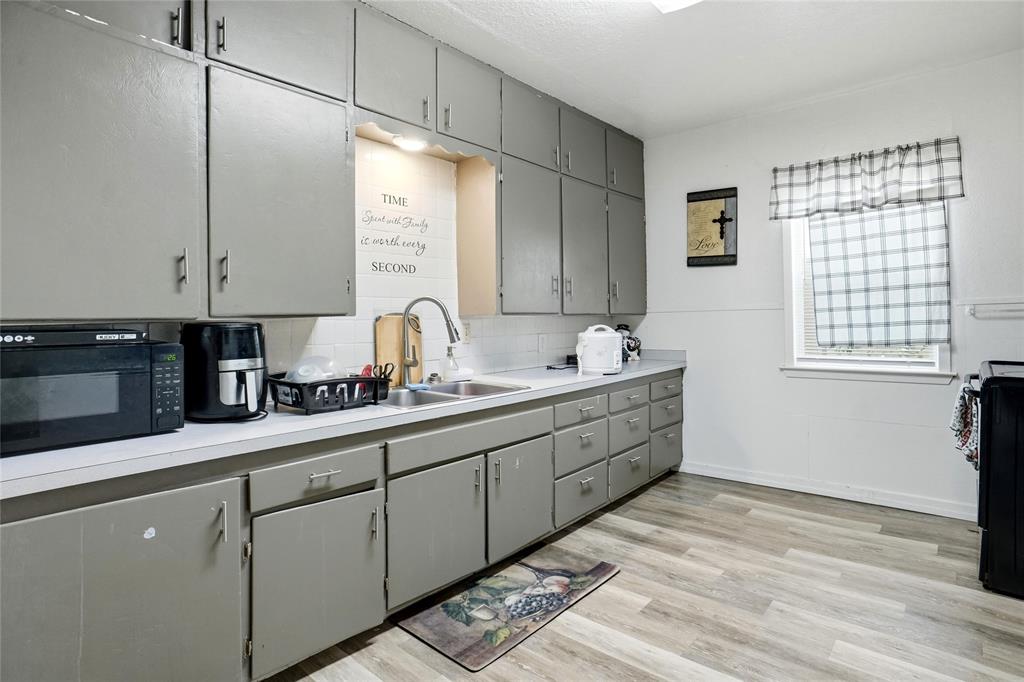 107 2nd Street - Photo 7