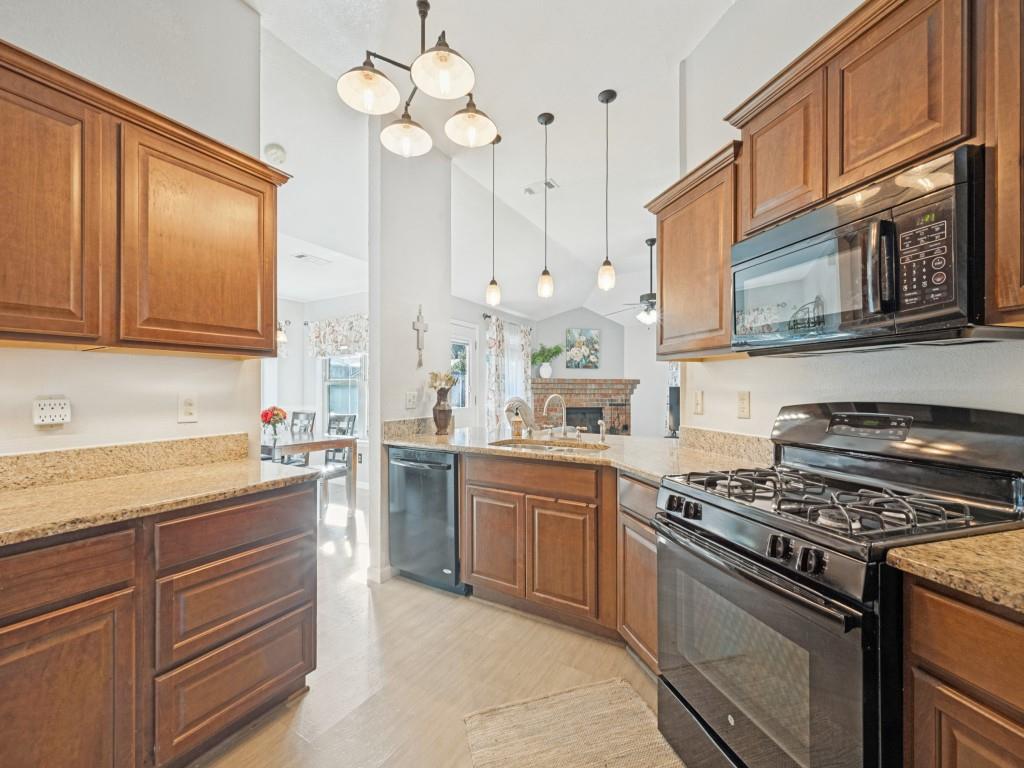 7012 Autumn Lane - Photo 8